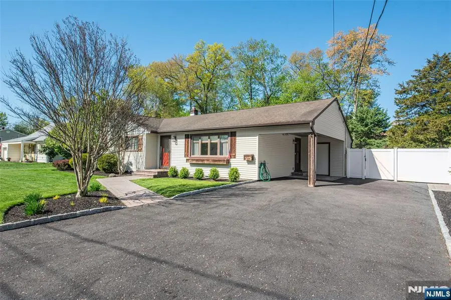 18 Evergreen Drive, Lincoln Park, NJ 07035 - #3