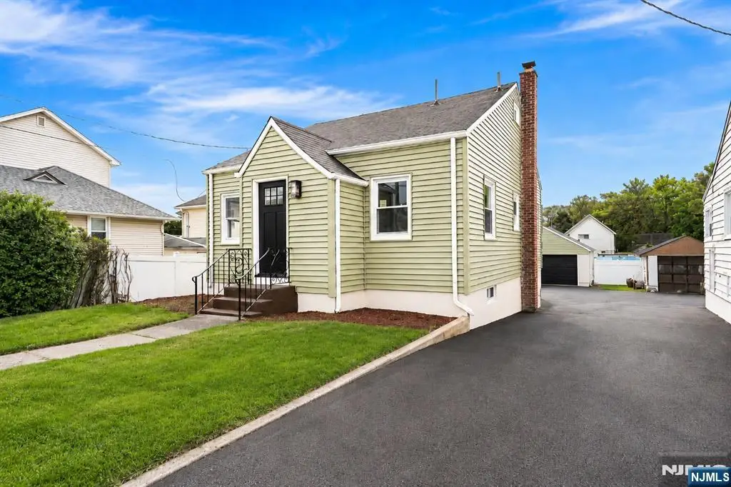11 Dunkerly Street, Totowa, NJ 07512 - #1