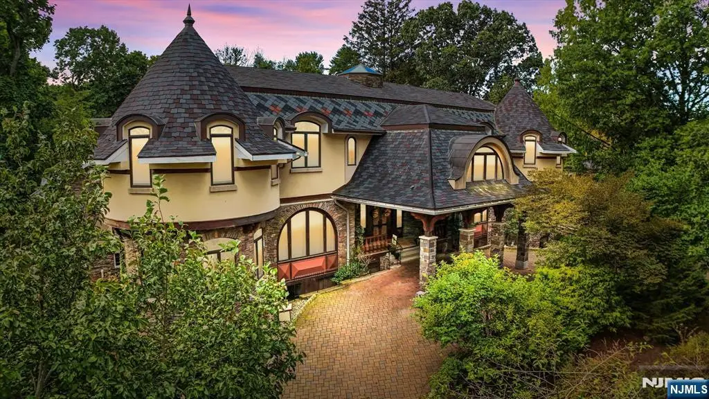 296 Durie Avenue, Closter, NJ 07624 - #1