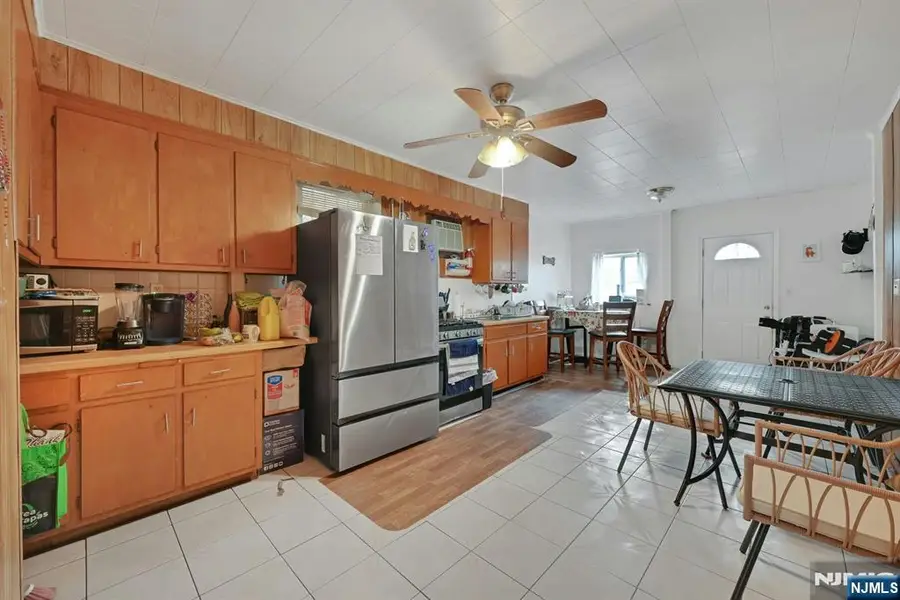 225 Palmer Street, Elizabeth, NJ 07202 - #3