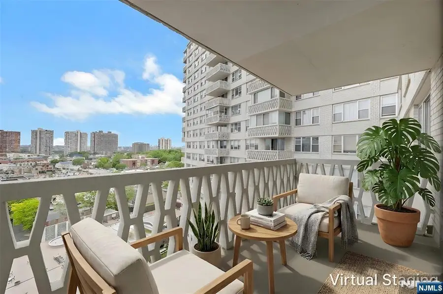 2000 Linwood 14 0, Fort Lee, NJ 07024 - #2