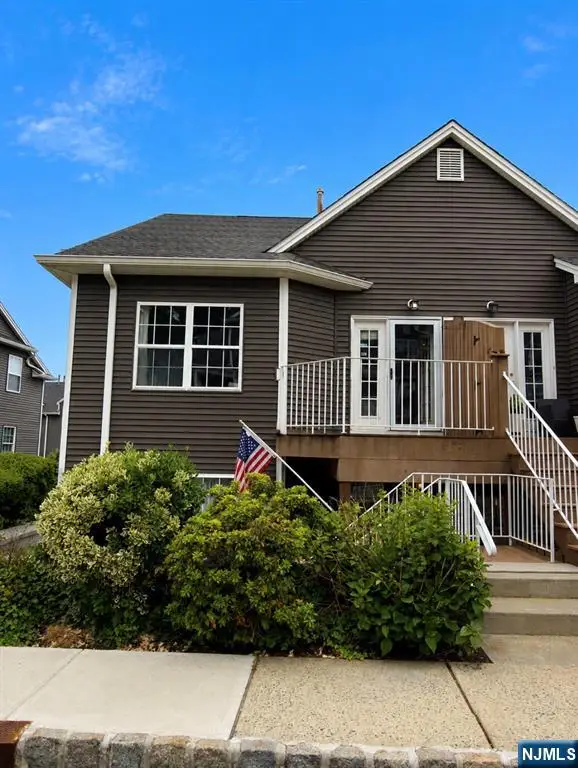 20 Midland Avenue H2, Kearny, NJ 07032 - #1