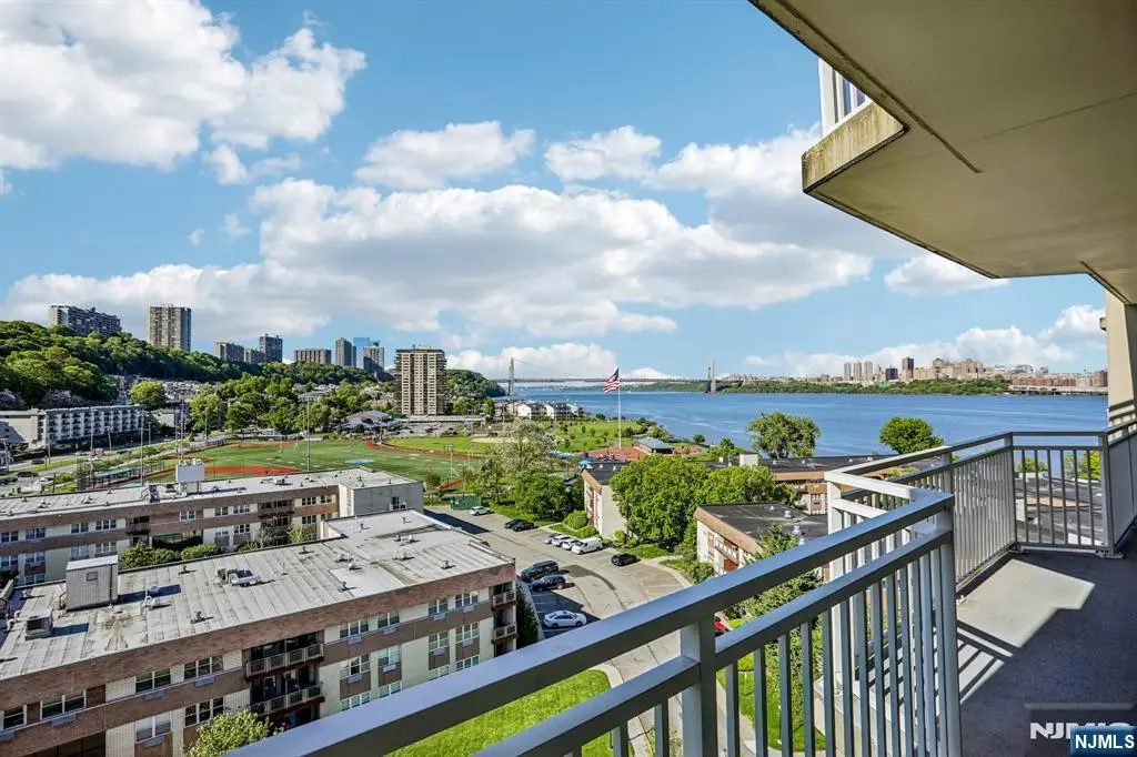 1077 River Road 1013, Edgewater, NJ 07020 - #1