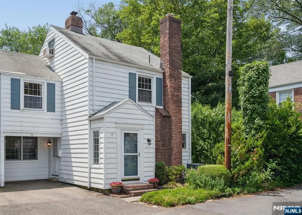 14 Bancroft Place, Fair Lawn, NJ 07410 - #1
