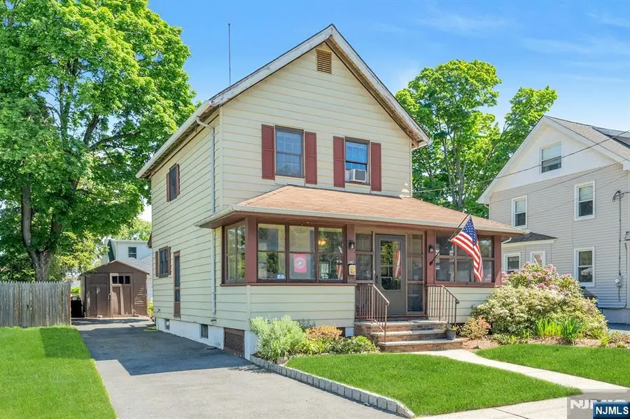 52 Terrace Avenue, Rochelle Park, NJ 07662 - #2