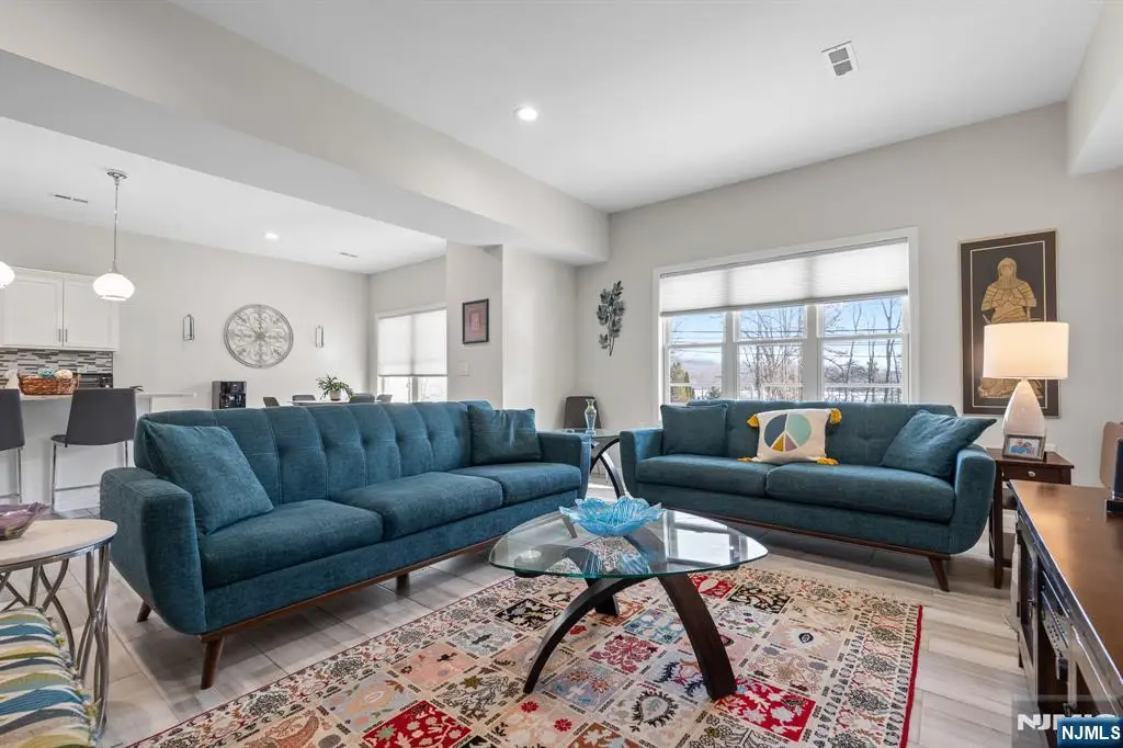 165 Lakeside Road 8, Hewitt, NJ 07421 - #1