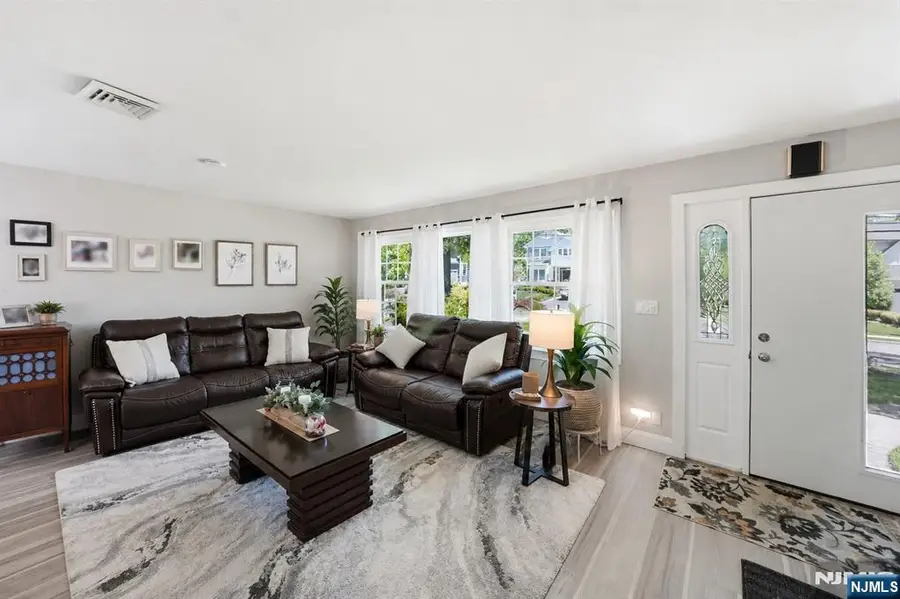 12 Willis Drive, Closter, NJ 07624 - #3