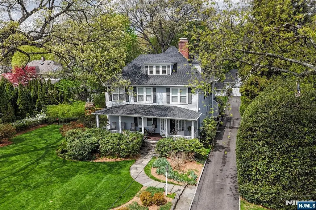 208 Lincoln Avenue, Ridgewood, NJ 07450 - #1