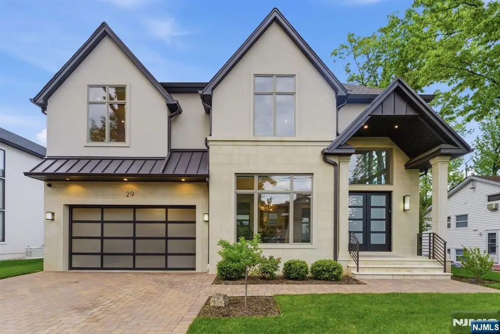 29 Roslyn Avenue, Englewood Cliffs, NJ 07632 - #1