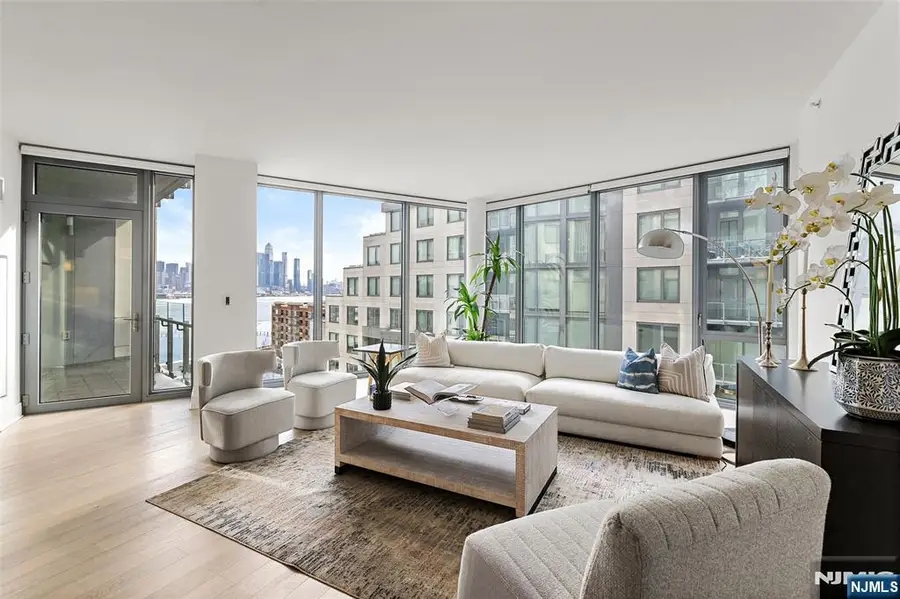 9 Ave At Port Imperial 0911, West New York, NJ 07093 - #2