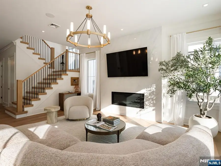 16-18 Paris Avenue 16, Rockleigh, NJ 07647 - #3