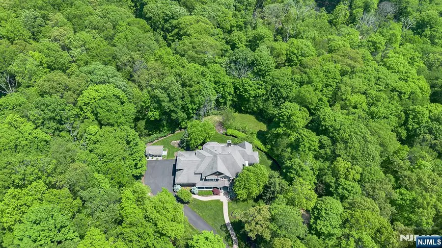 56 Pheasant Run, Kinnelon, NJ 07405 - #3