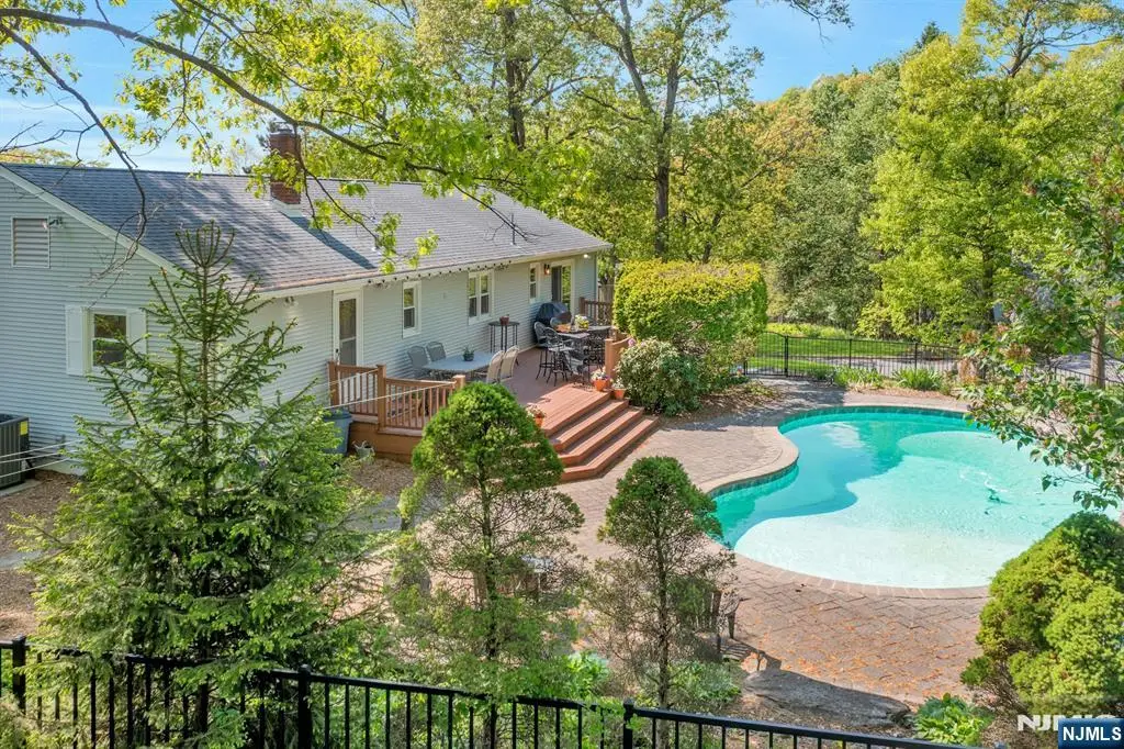 9 Ryerson Avenue, Oakland, NJ 07436 - #1