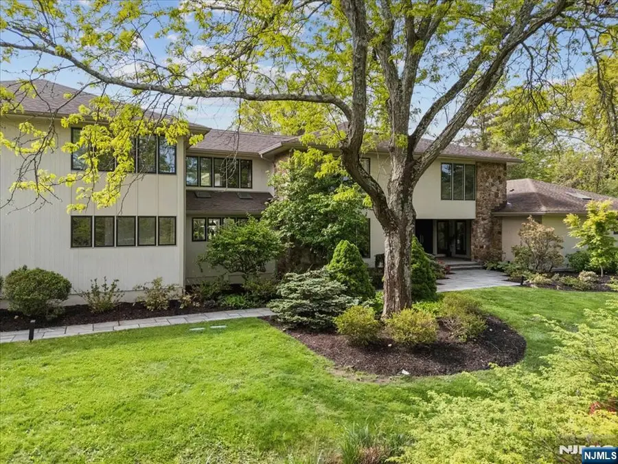 39 Eagle Nest Road, Morris, NJ 07960 - #3