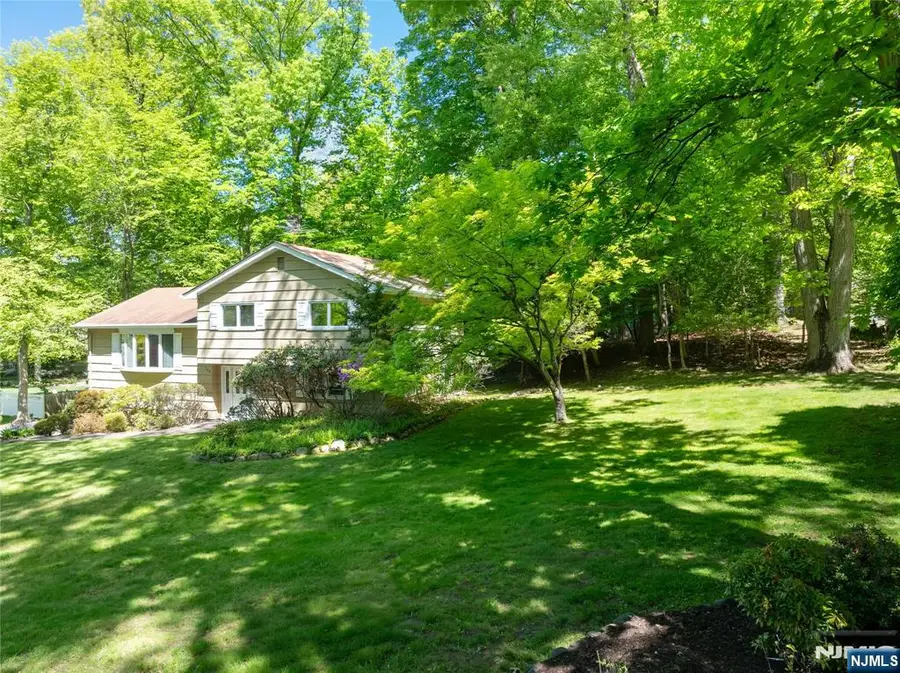 568 Stellman Road, River Vale, NJ 07675 - #3
