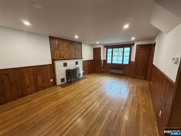 323 Bridge Plaza, Fort Lee, NJ 07024