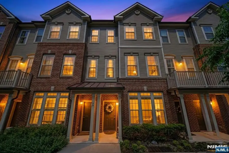 67 Arnold Drive 5811, Wood Ridge, NJ 07075 - #3