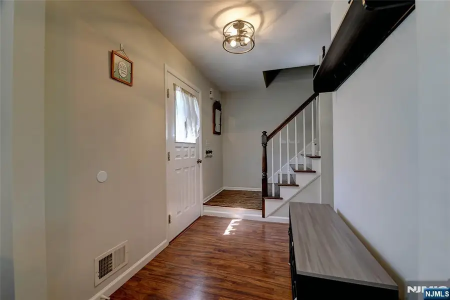 12 Ogden Terrace, Butler, NJ 07405 - #3