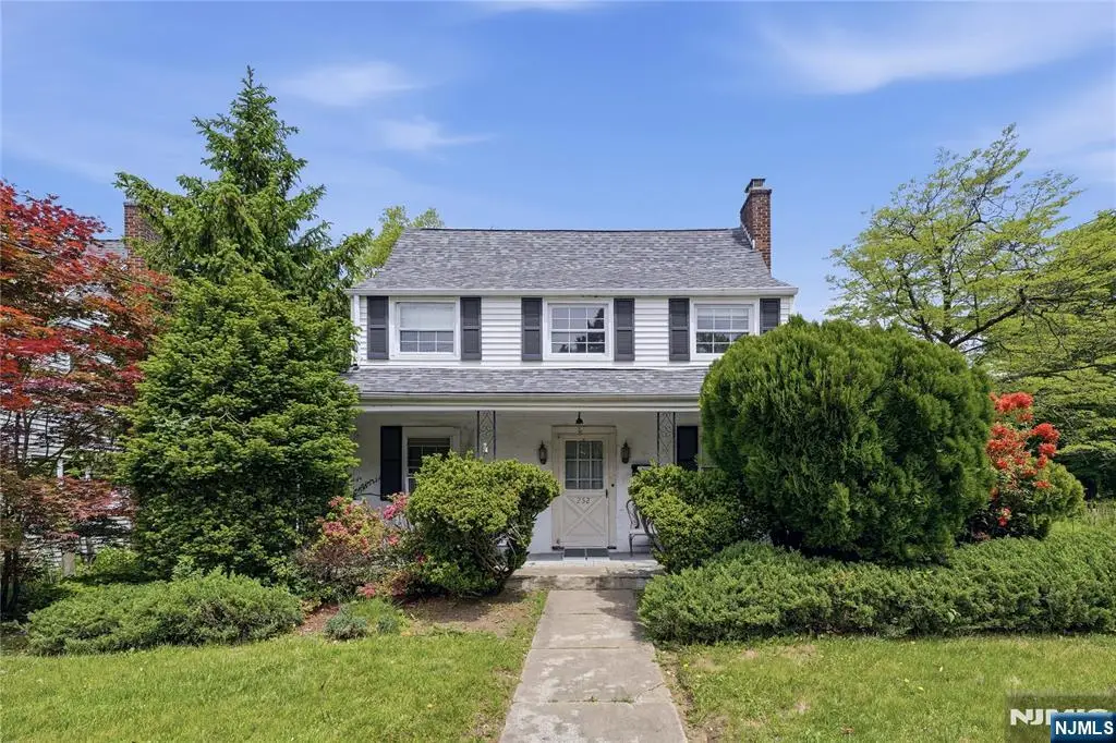 252 Washington Avenue, Westwood, NJ 07675 - #1
