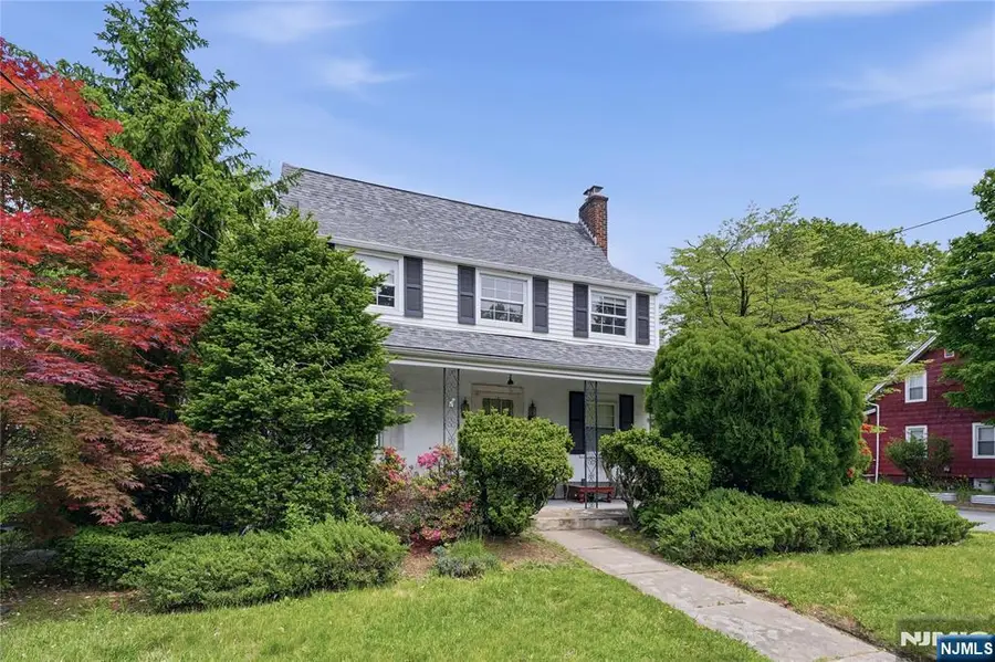 252 Washington Avenue, Westwood, NJ 07675 - #2