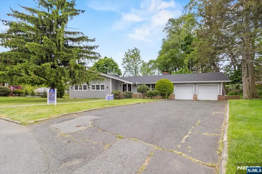 496 Seven Oaks Court, Orange, NJ 07050 - #2