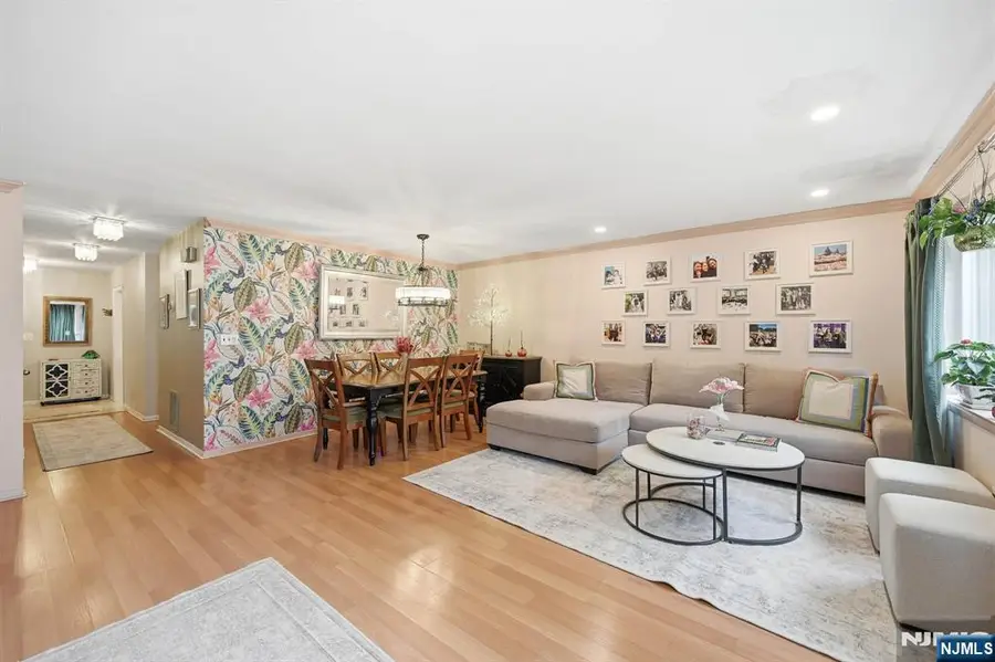 219 Pond Terrace 2B, Township Of Washington, NJ 07676 - #3
