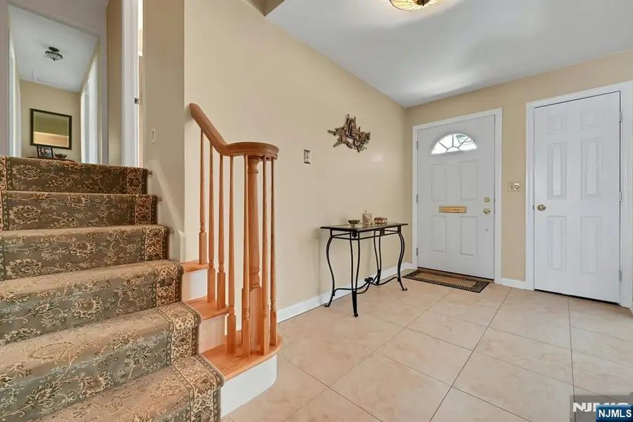 34 Eastbrook Drive, River Edge, NJ 07661 - #2