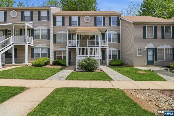 239-40 Th Street C0032, Irvington, NJ 07111