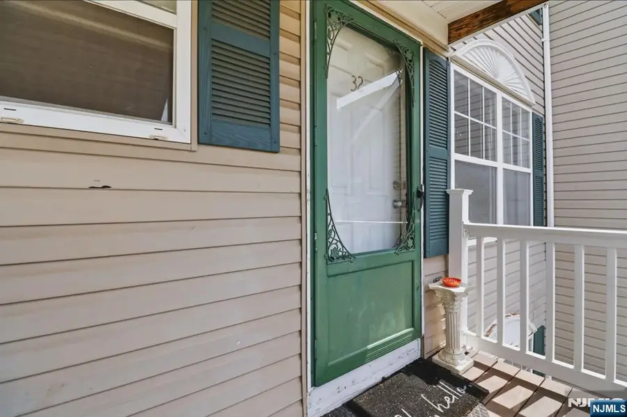 239-40 Th Street C0032, Irvington, NJ 07111 - #3