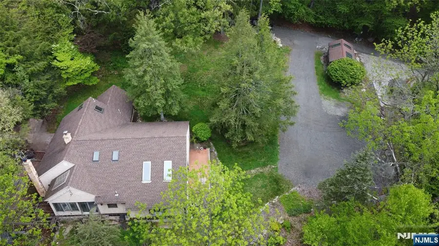 534 Hamburg Turnpike, West Milford, NJ 07480 - #2