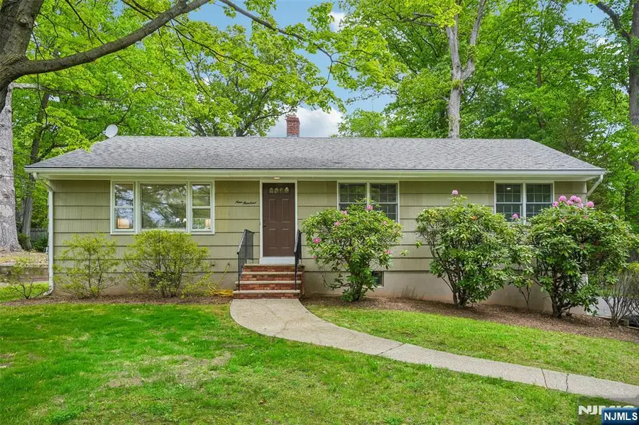 900 Hillsdale Avenue, Hillsdale, NJ 07642 - #2