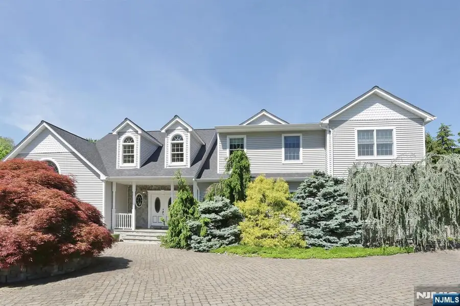 273 Glen Road, Woodcliff Lake, NJ 07677 - #3