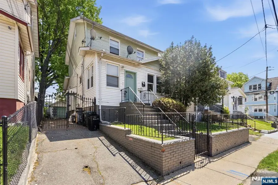 80 Melrose Avenue, Irvington, NJ 07111 - #2