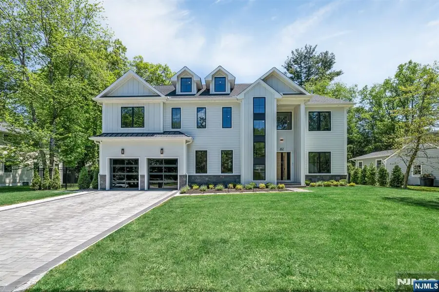 357 Pleasant Lane, Haworth, NJ 07641 - #2