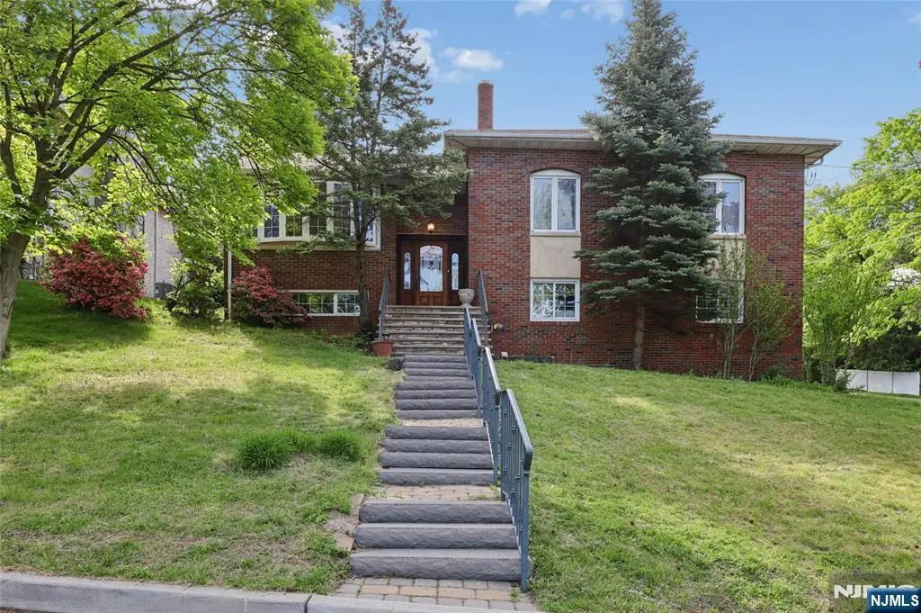 51 Anderson Avenue, Englewood Cliffs, NJ 07632 - #1