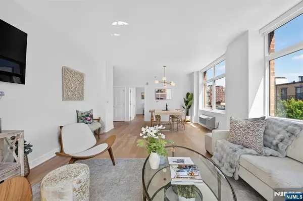 1450 Washington Street 516, Hoboken, NJ 07030