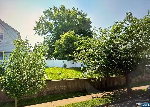 10-12 Hill Street, Belleville, NJ 07109