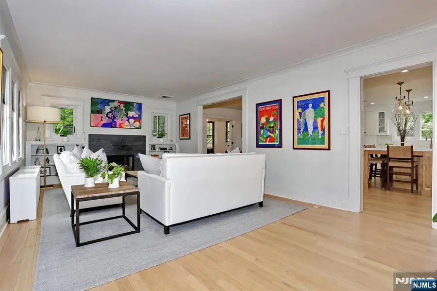 425 Wastena Terrace, Ridgewood, NJ 07450 - #3