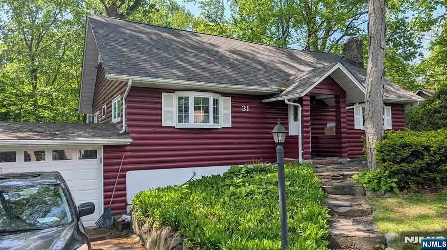31 Cascade Way, Butler, NJ 07405 - #2