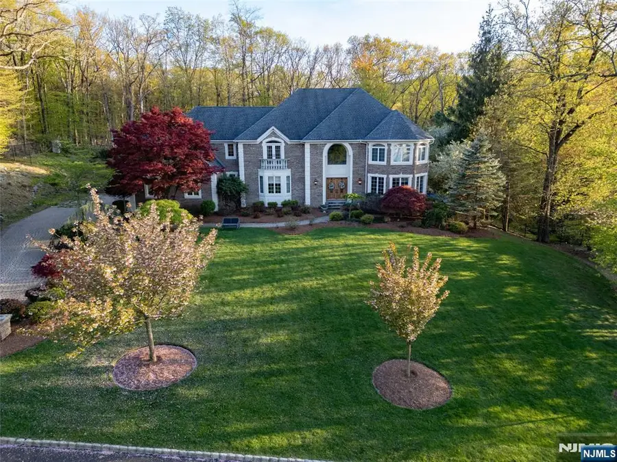 43 Walsh Drive, Mahwah, NJ 07430 - #2