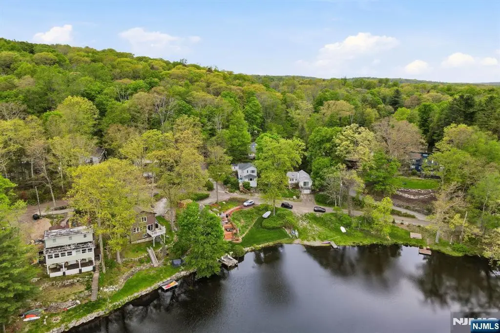 48 Goldfinch Lane, West Milford, NJ 07421 - #1