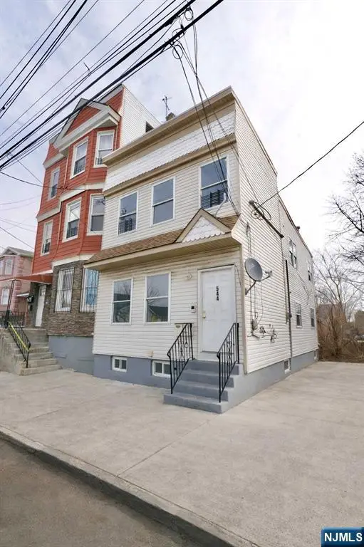 544 S 11th Street, Newark, NJ 07103 - #1