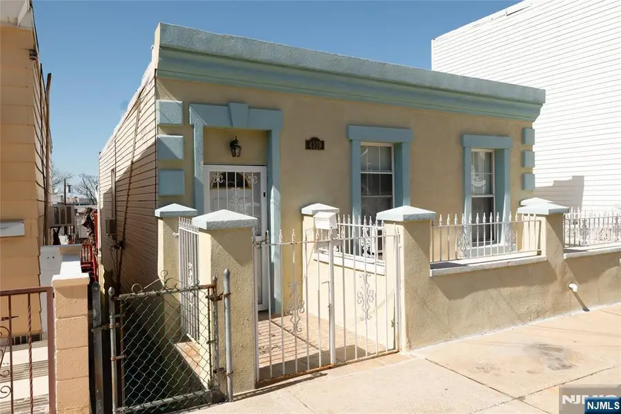 4319 Durham Avenue, North Bergen, NJ 07047 - #2