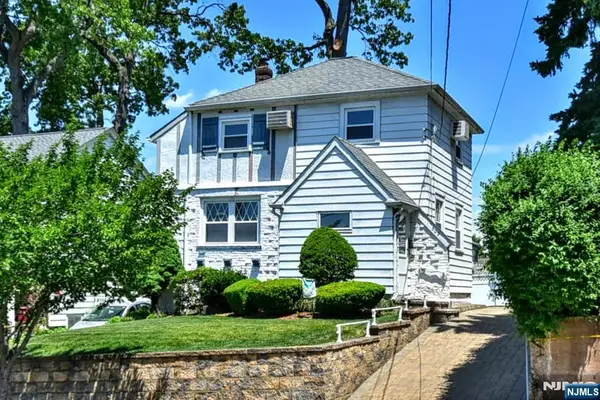303 Marlboro Road, Wood Ridge, NJ 07075