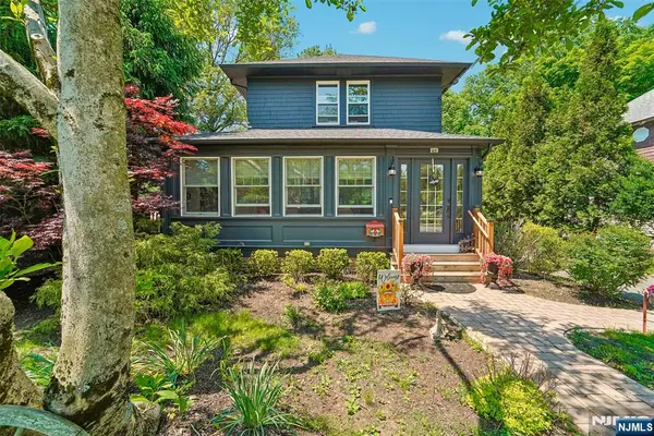 173 Myrtle Avenue, Allendale, NJ 07401