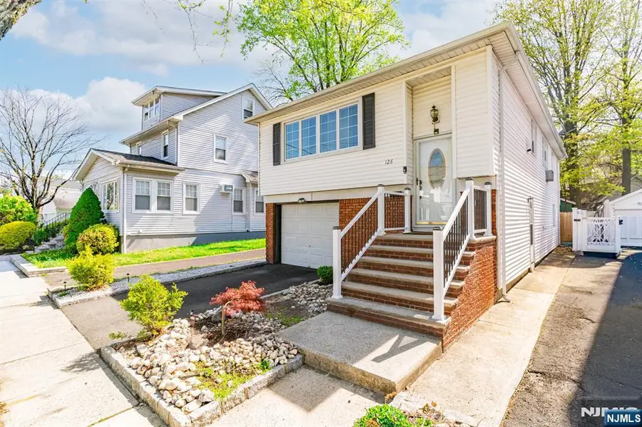 126 Franklin Terrace, Irvington, NJ 07111 - #3