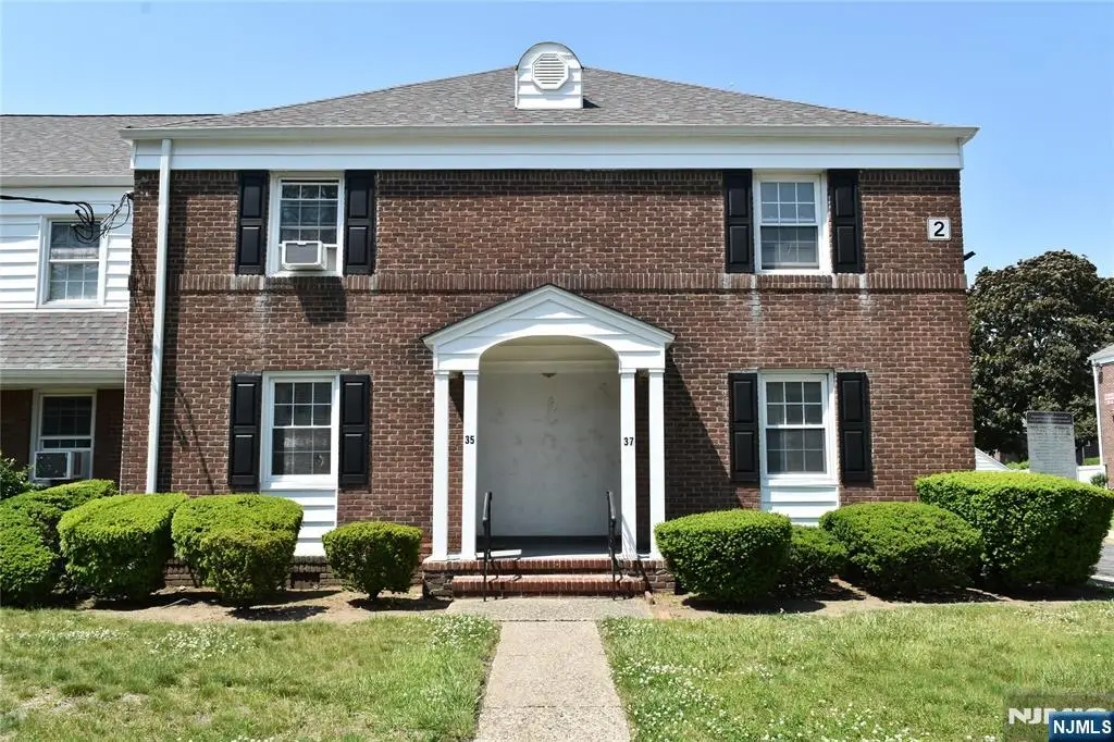5-65 Elmwood Terrace 35, Elmwood Park, NJ 07407 - #1