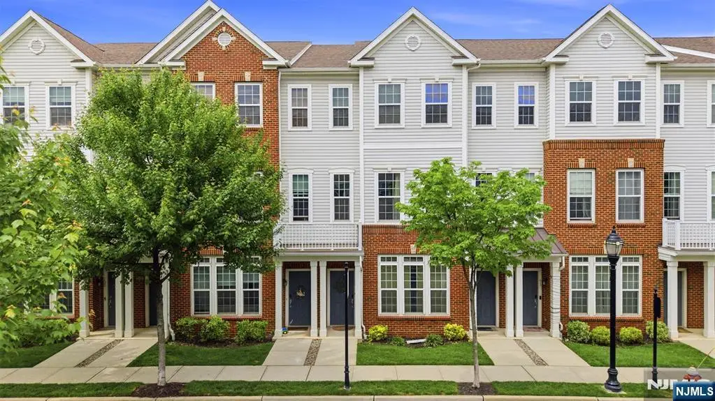 93 Wesmont Drive, Wood Ridge, NJ 07075 - #1
