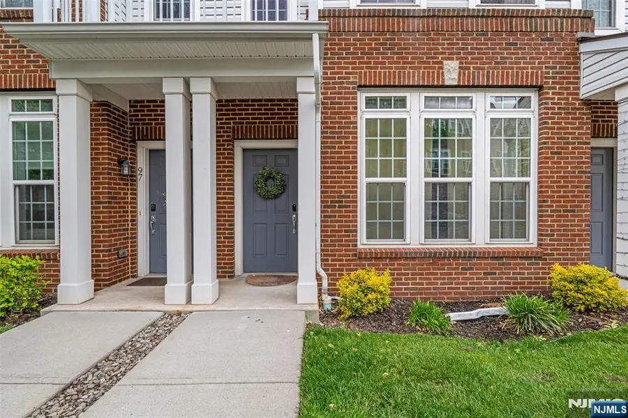 93 Wesmont Drive, Wood Ridge, NJ 07075 - #2