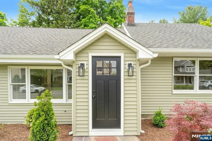 38 Lakeview Avenue, Ringwood, NJ 07456 - #2